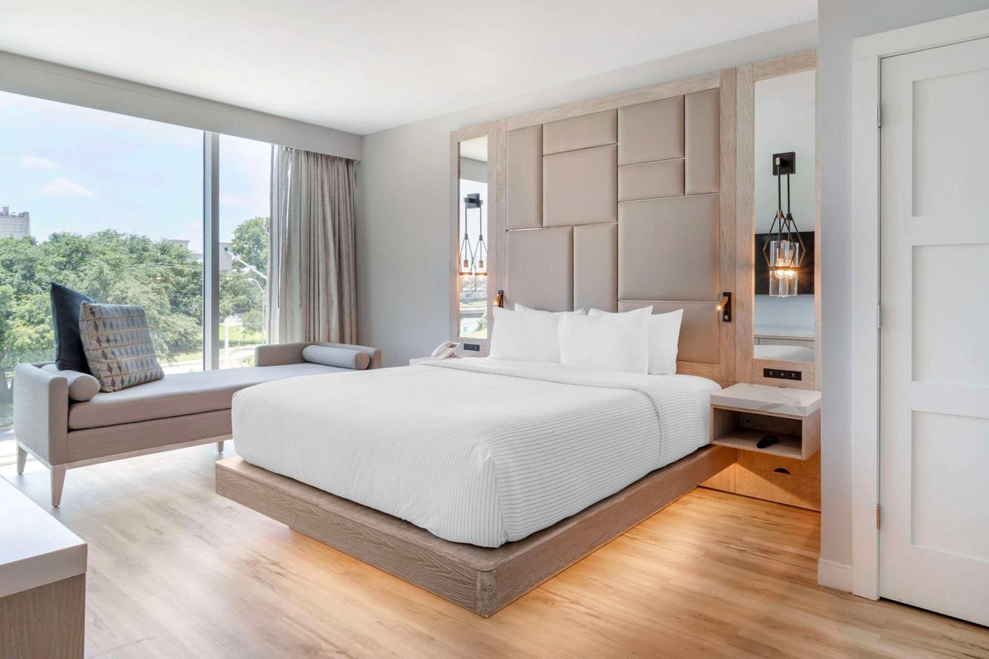 Cambria Hotel Waco University Riverfront المظهر الخارجي الصورة