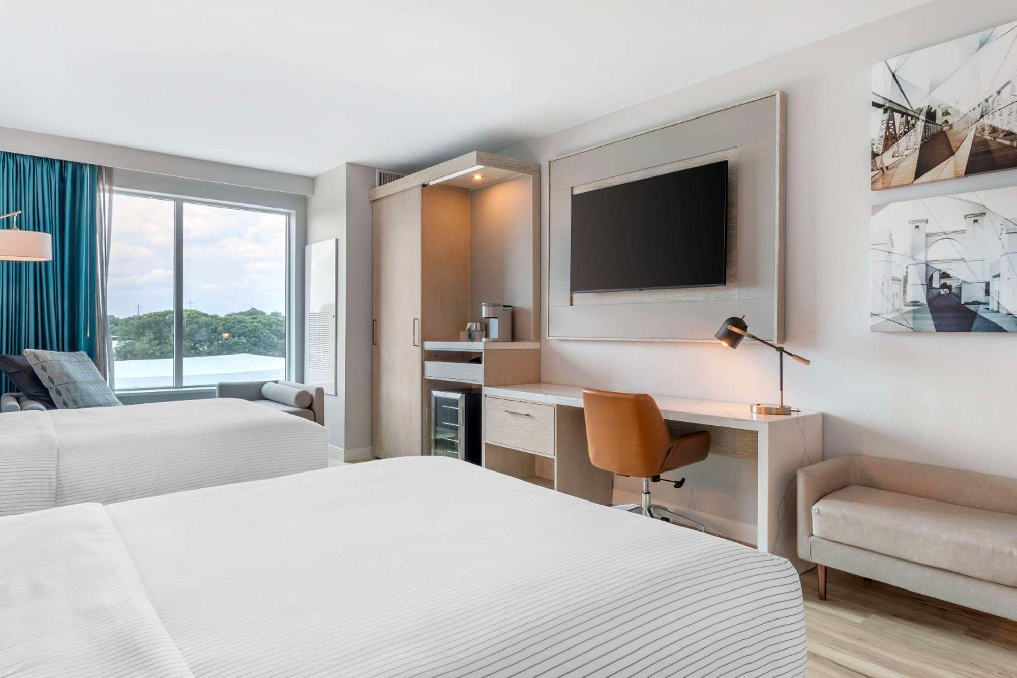 Cambria Hotel Waco University Riverfront المظهر الخارجي الصورة