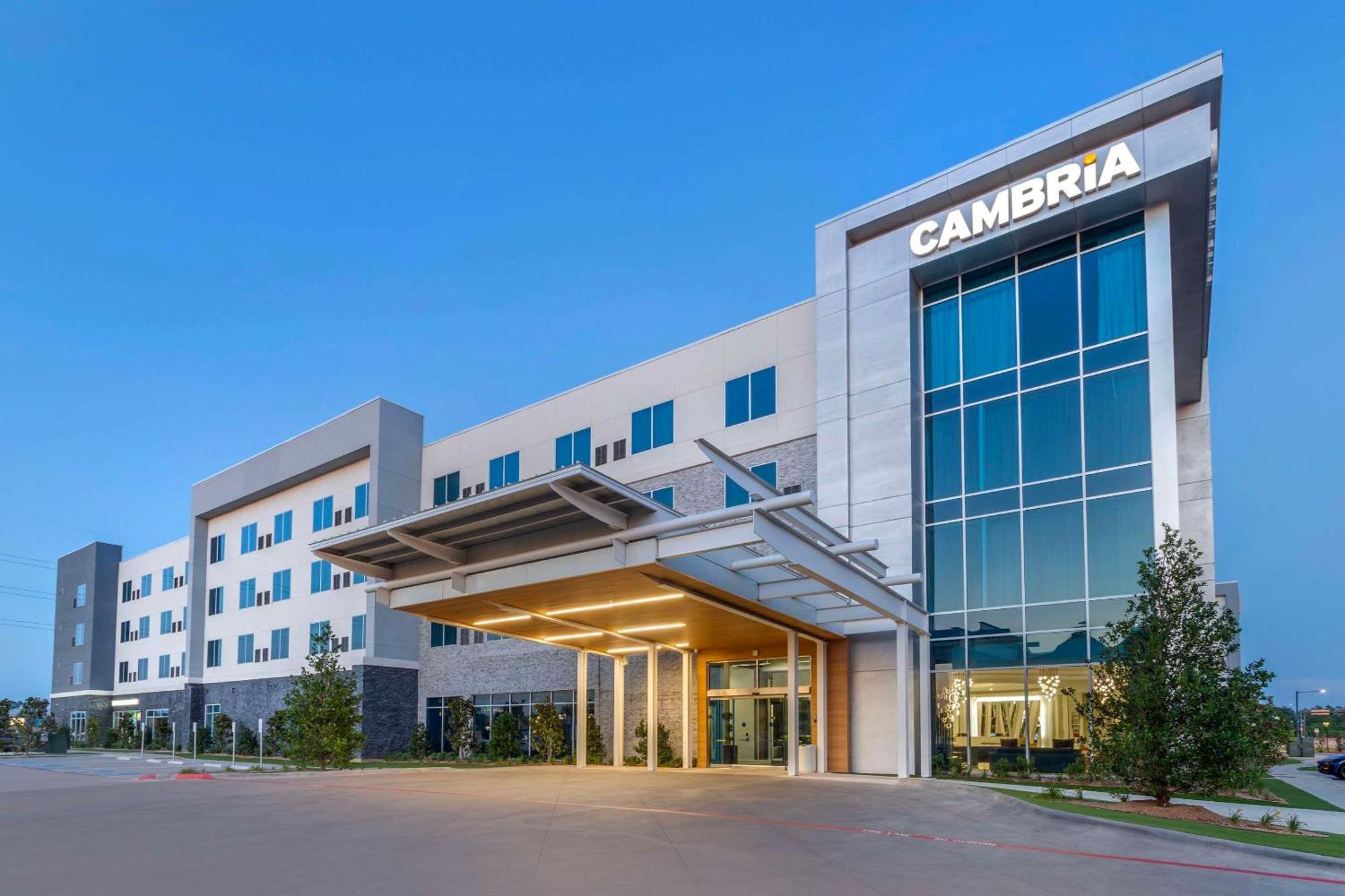 Cambria Hotel Waco University Riverfront المظهر الخارجي الصورة