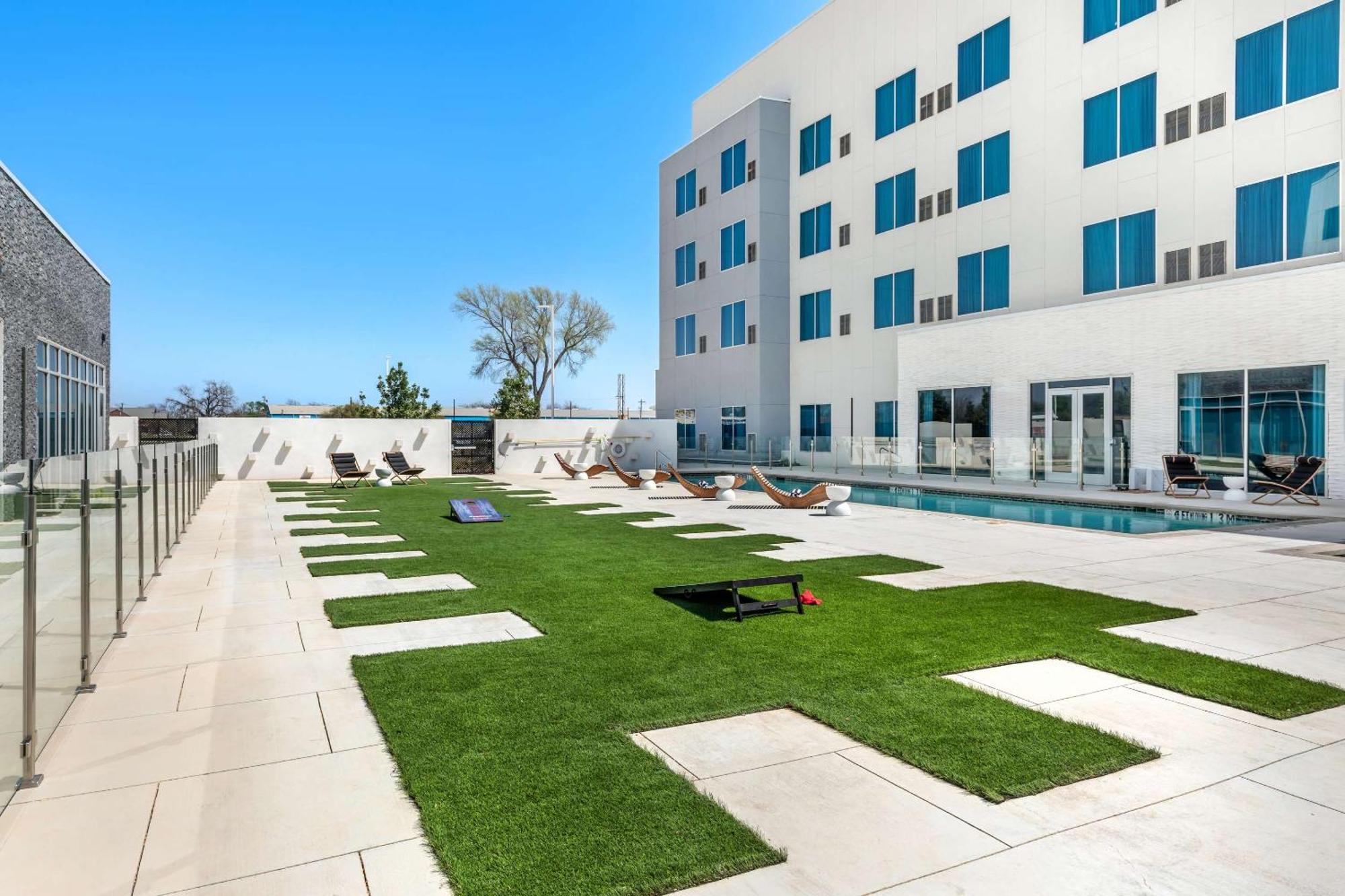 Cambria Hotel Waco University Riverfront المظهر الخارجي الصورة