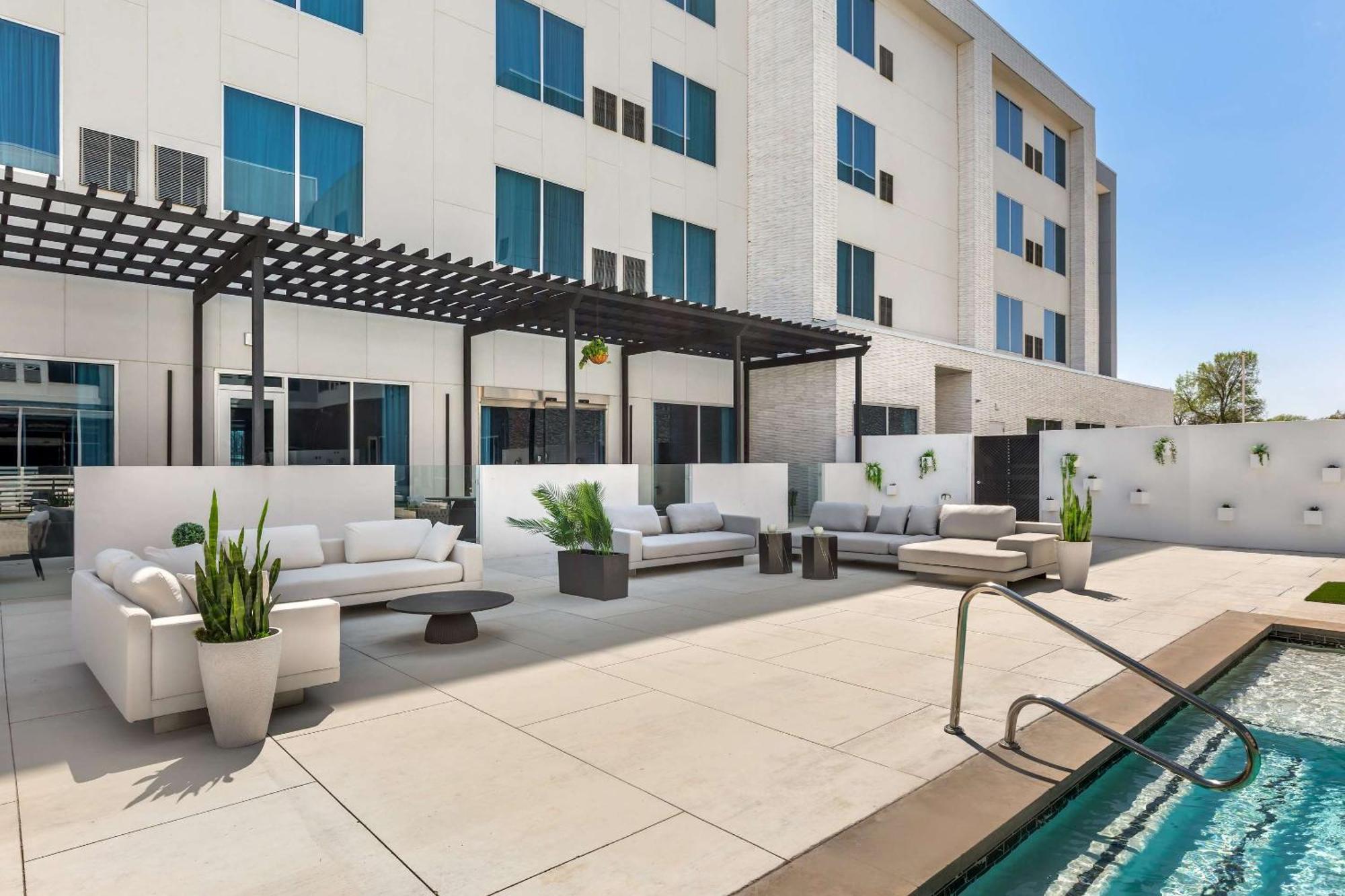 Cambria Hotel Waco University Riverfront المظهر الخارجي الصورة